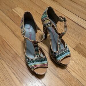 Pink & Pepper Indie Boho Chic T-Strap Platform Heels